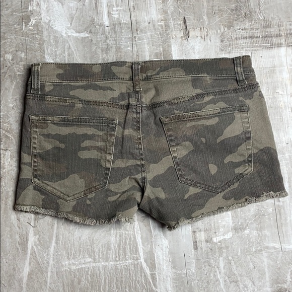 Mudd Camo Short - Picture 3 of 4
